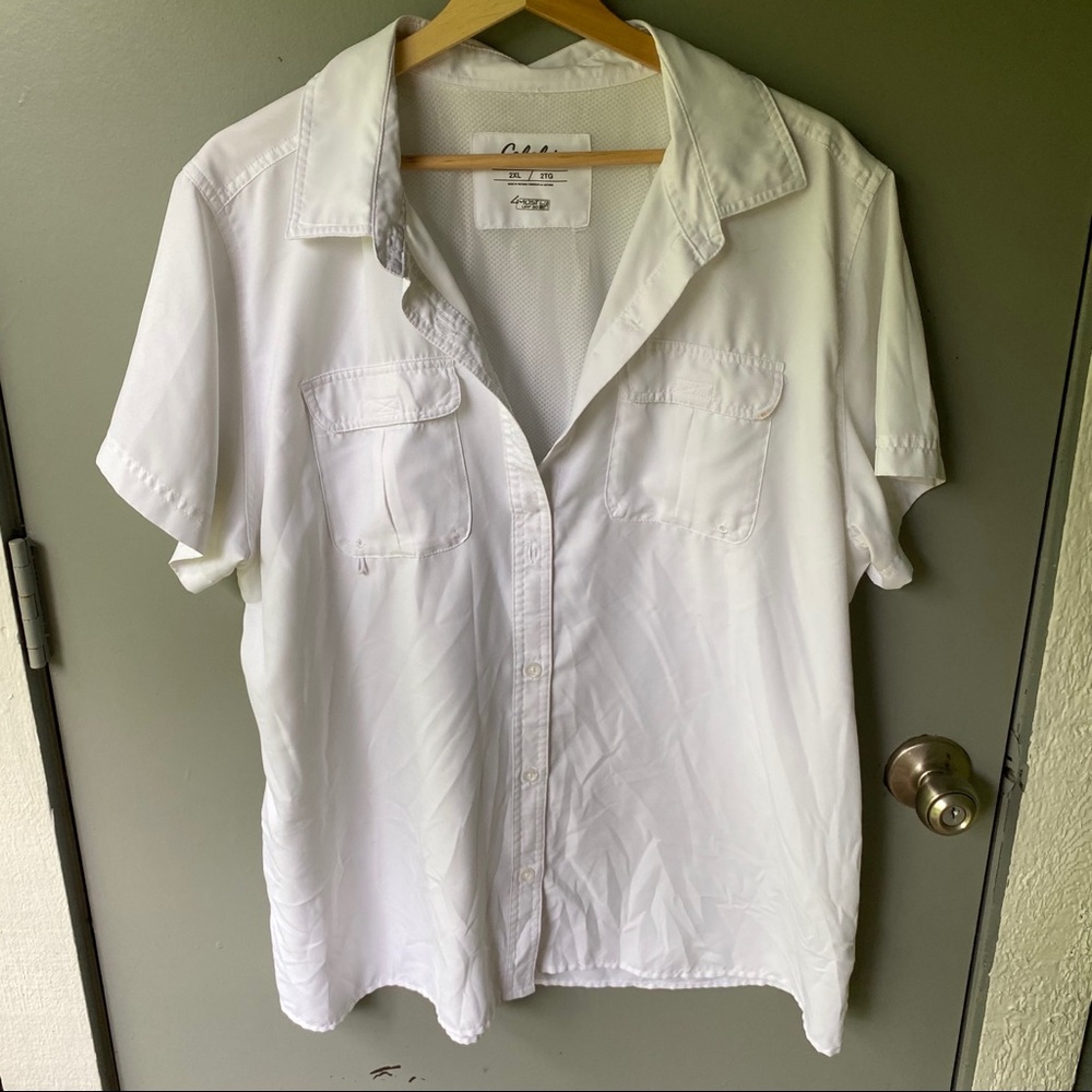 CABELAS LIGHTWEIGHT BUTTONDOWN